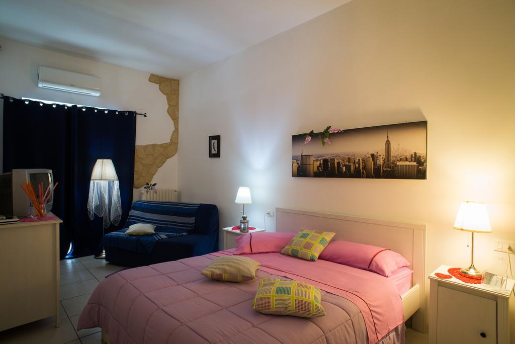 Suites Rome ペスカーラ エクステリア 写真
